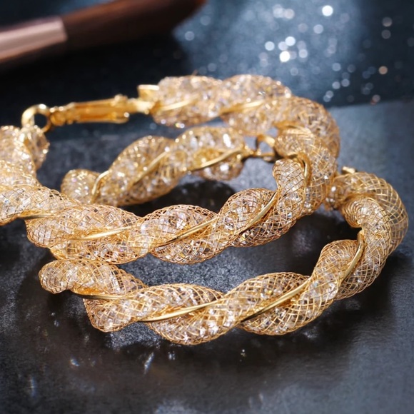 Gold plated hoop earrings - Picture 2 of 3